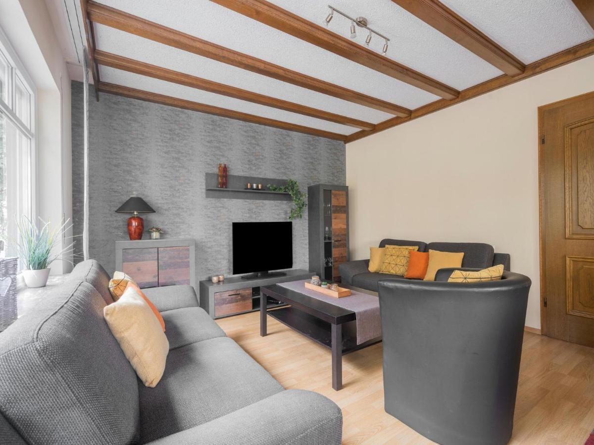 A Detached Holiday Home In A Highly Scenic Area Trierscheid Buitenkant foto